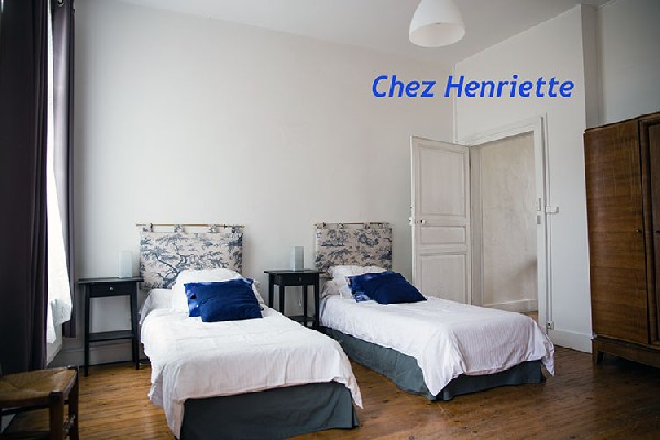 Une chambre de Chez Henriette au premier étage